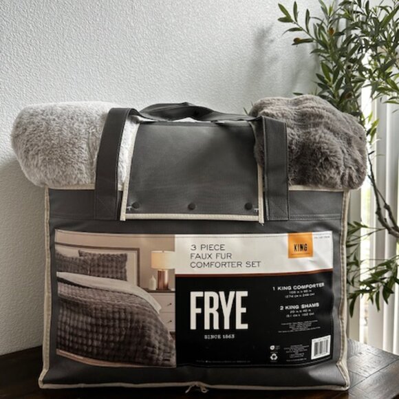 Frye 3 pc KING Faux fur bedding set - Grey Color NEW - Picture 3 of 4